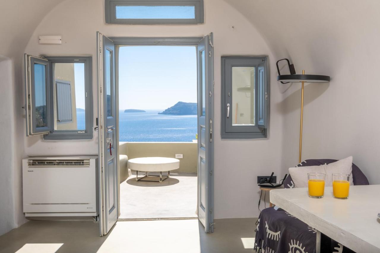 Santoroia Luxury Suites By Caldera Houses Exterior photo