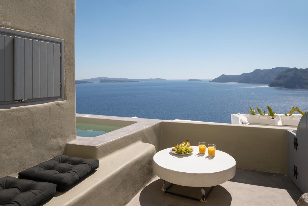 Santoroia Luxury Suites By Caldera Houses Exterior photo